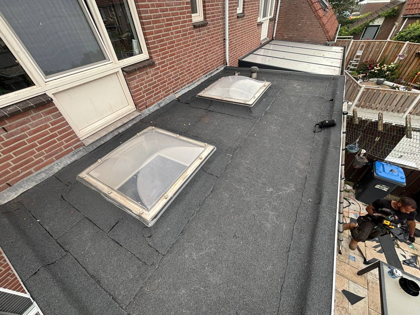 Dakrenovatie uitbouw in Lelystad Haven door Dakdekker Specialist Lelystad